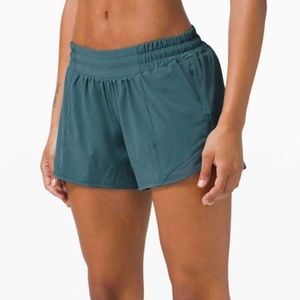 Lululemon Hotty hot short 4”